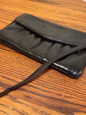 Vintage 1970s leather zenith handbag